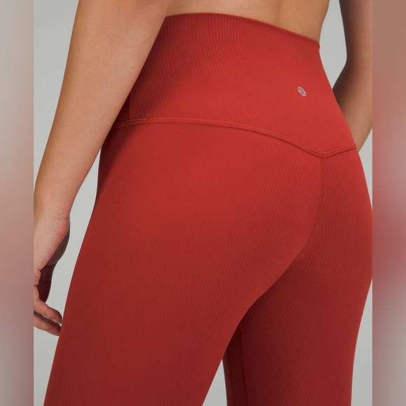 Lululemon Align Ribbed High-Rise Pant 25"
Cayenne red orange fall autumn - Picture 2 of 12
